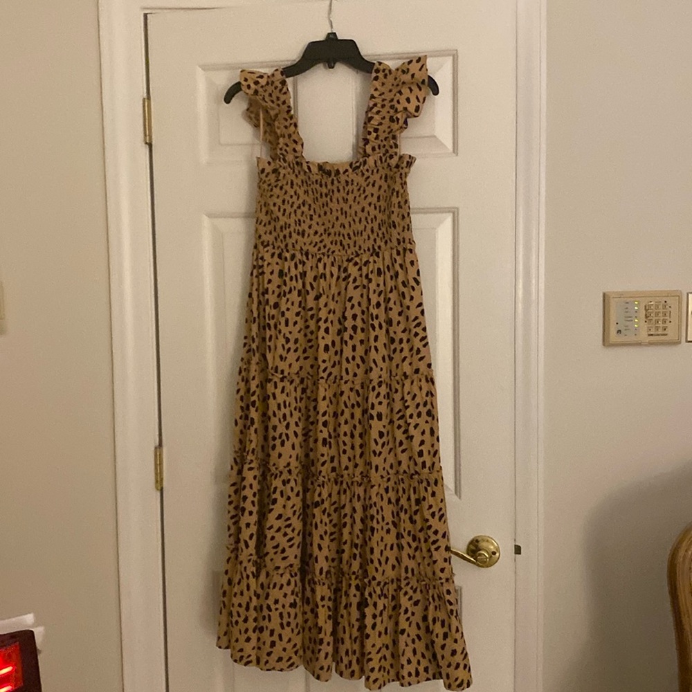 NWT CROWN & IVY SUNDRESS SIZE M